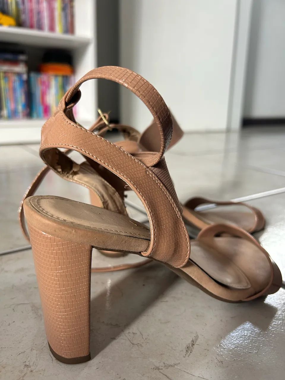 Salto nude elegante - Foto 3