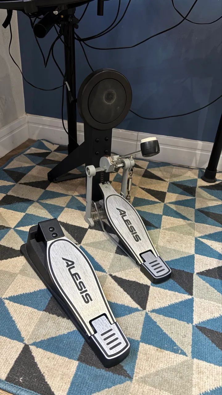Alesis Nitro Max Completa | Bateria Eletrônica Mesh | Bluetooth - Foto 4