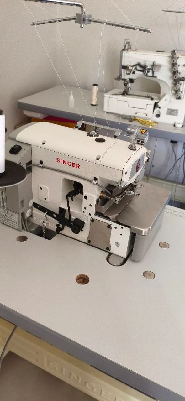 OVERLOCK DIREC DRIVE NOVINHA COM NOTA E GARANTIA  - Foto 2