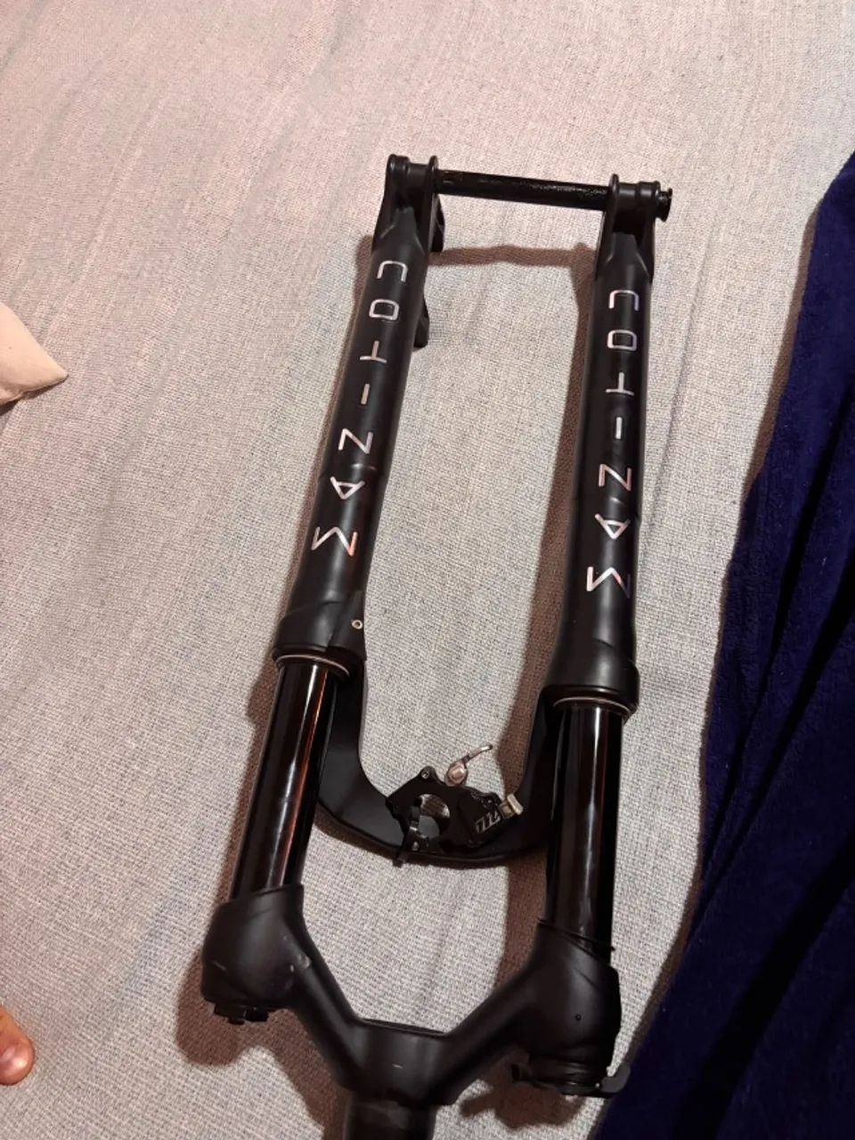 Suspensão Manitou Machete Comp Boost