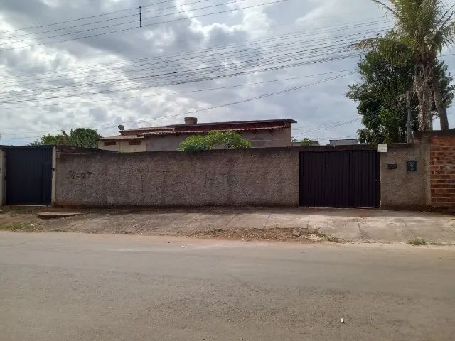 Casa no bairro Jardim Botânico, 2 quartos