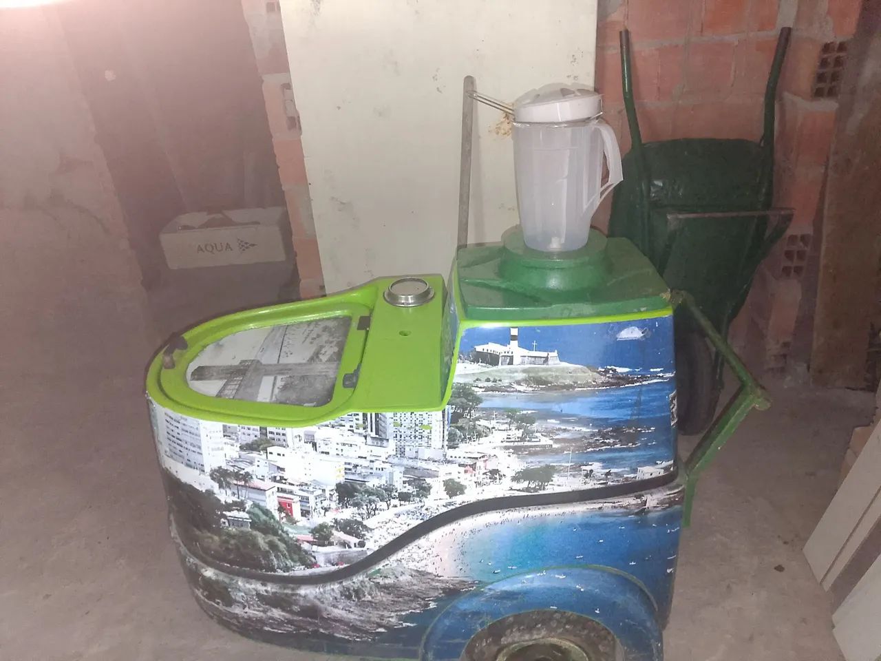 Carro de água de coco padronizado 