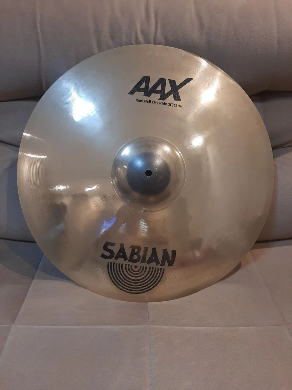 Prato Ride Sabian AAX Raw Bell Dry 21 Polegadas