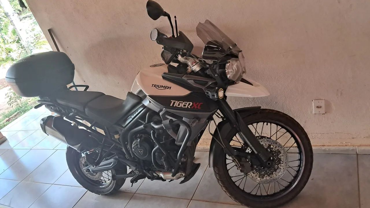 Vendo Moto Tiger XC 800 CC