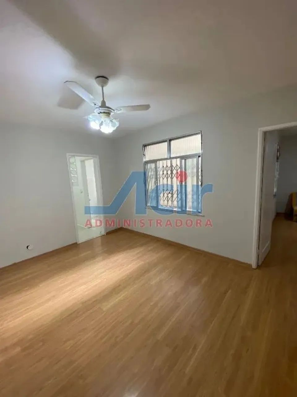 Oportunidade no Centro do Rio  Apartamento com 2 Quartos na Rua Monte Alegre - Foto 2