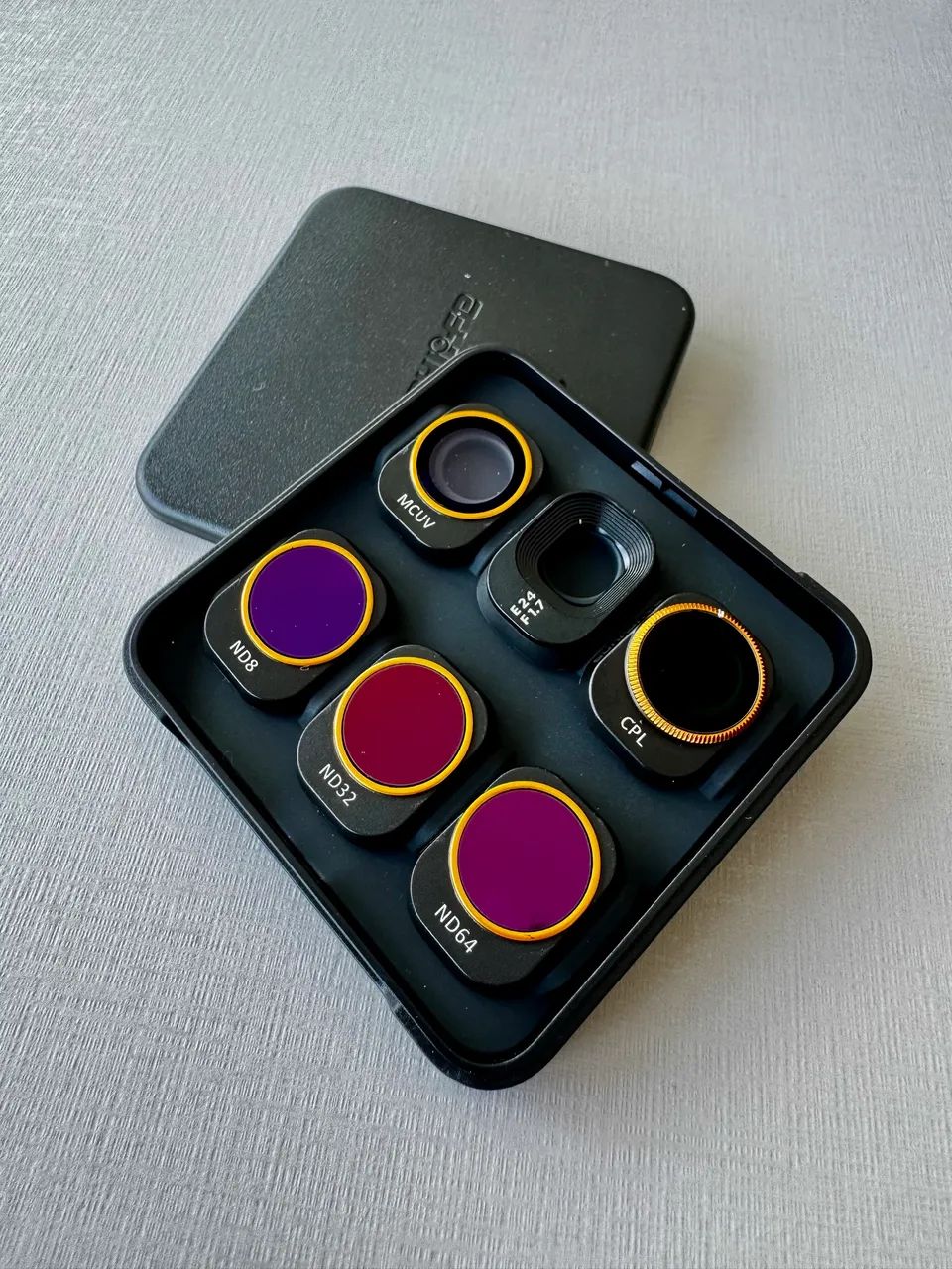 DJI Mini 4 Pro - Fly More Combo - Foto 2