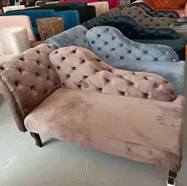 Sofa Divã várias cores  - Foto 3