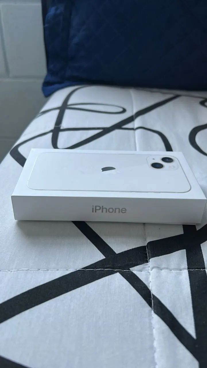 Celular IPhone 13 128 G  - Foto 2