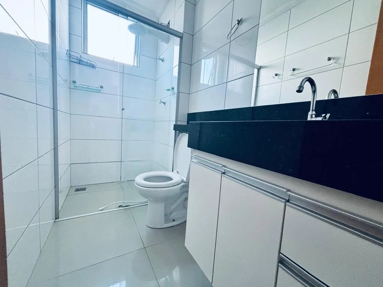 Apartamento no Tirol, completo, conforto e sofisticação  - Foto 2