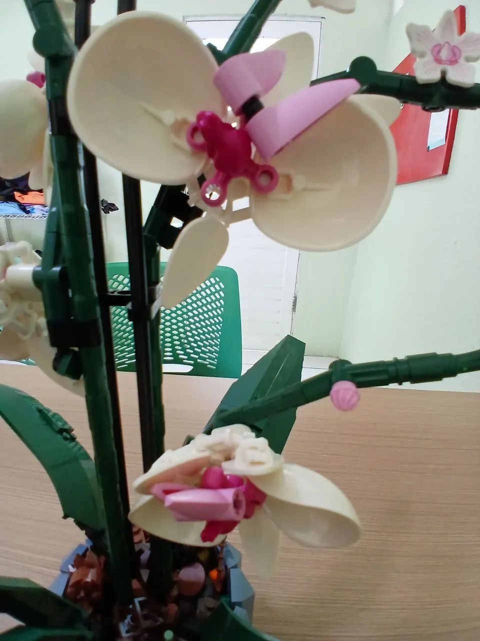 Lego Orquídea (608) peças  - Foto 2