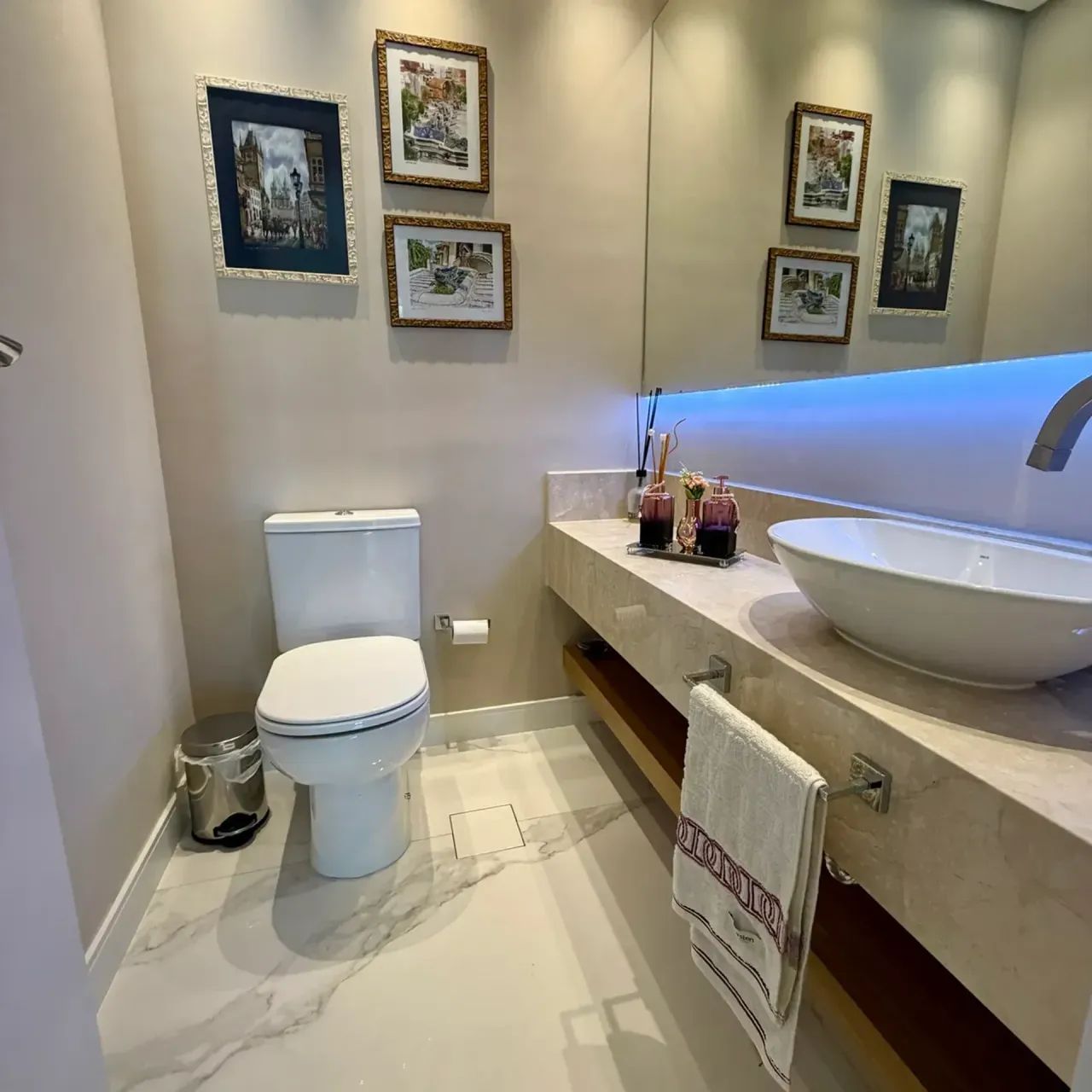Apto mobiliado 163m2 com 2 suites, 2 vagas, churrasqueira - Foto 11