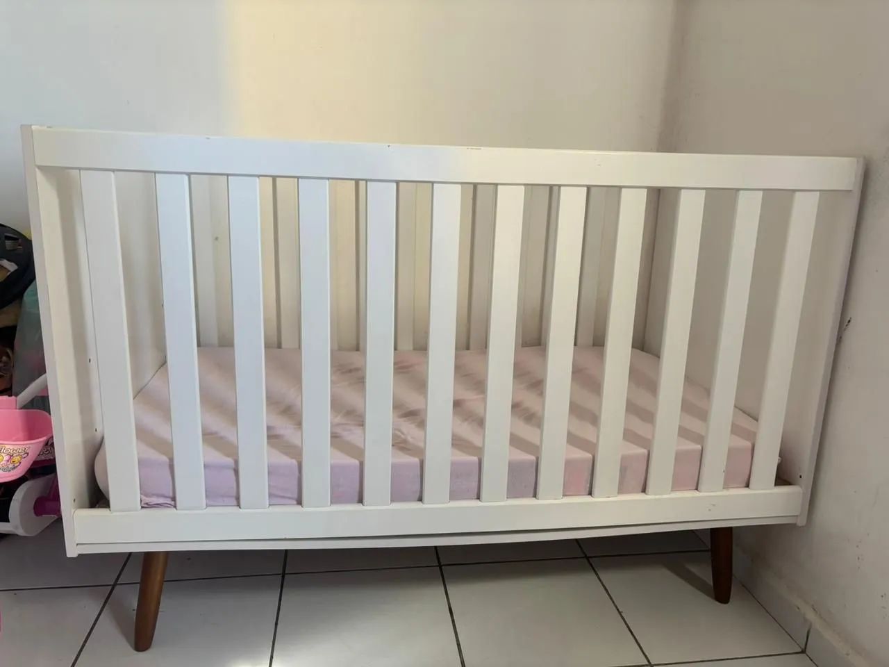 Berço usado com colchão 