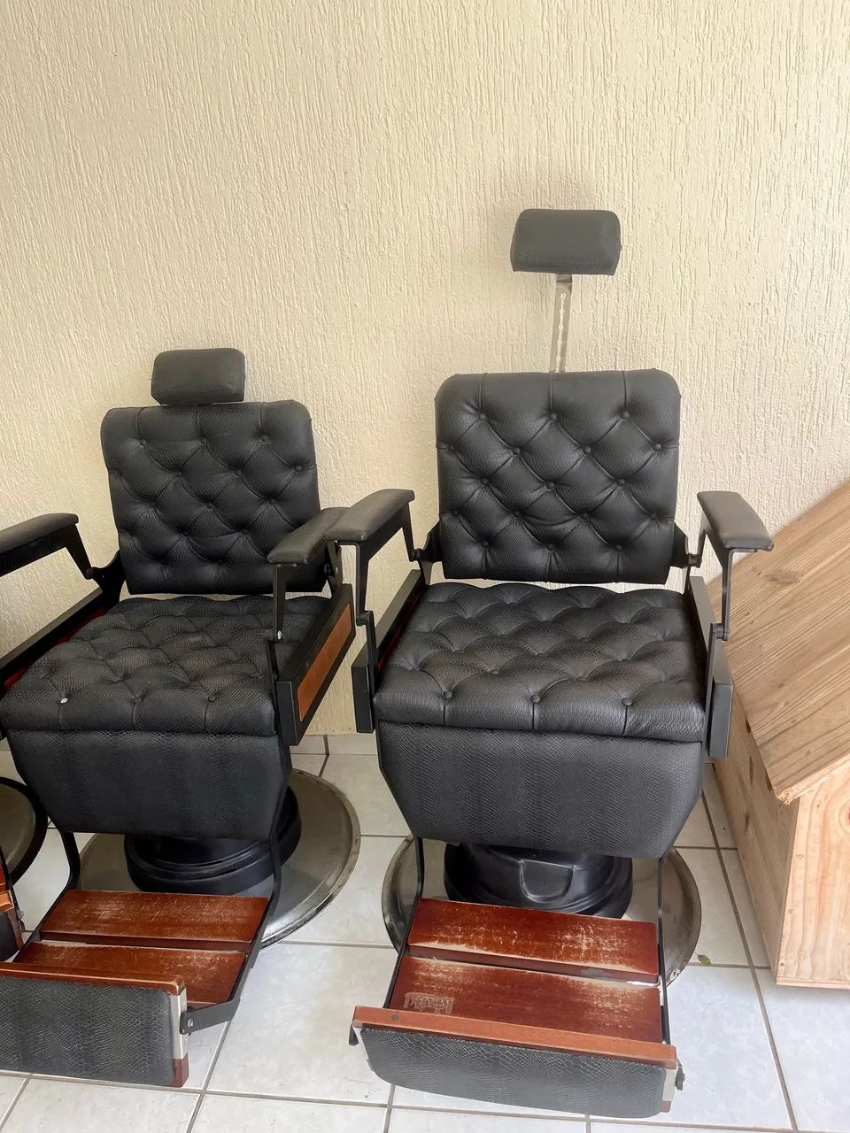3 Cadeiras Barbeiros Kixiki 