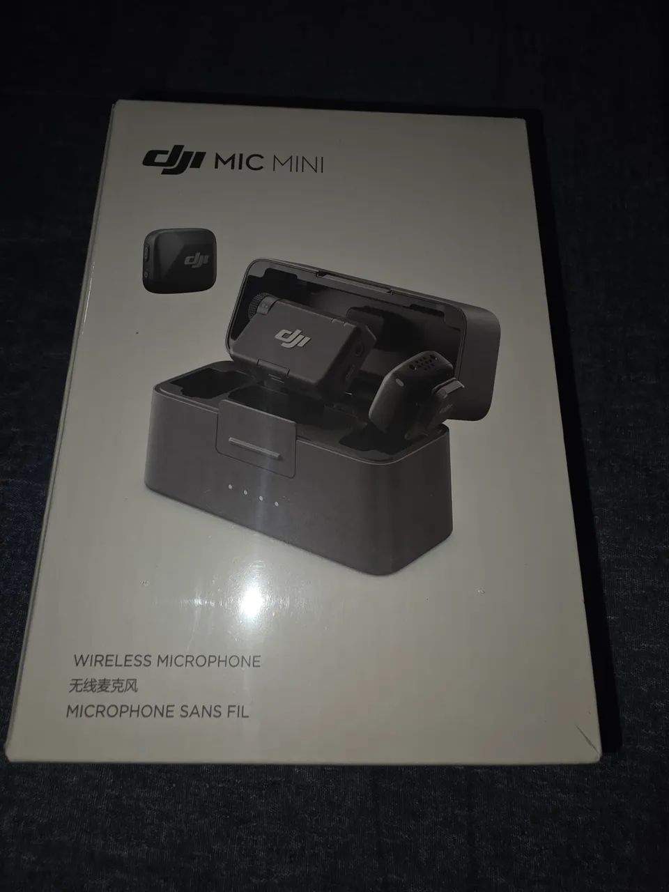 Daí Mic MIni microfone de lapela Novo na caixa