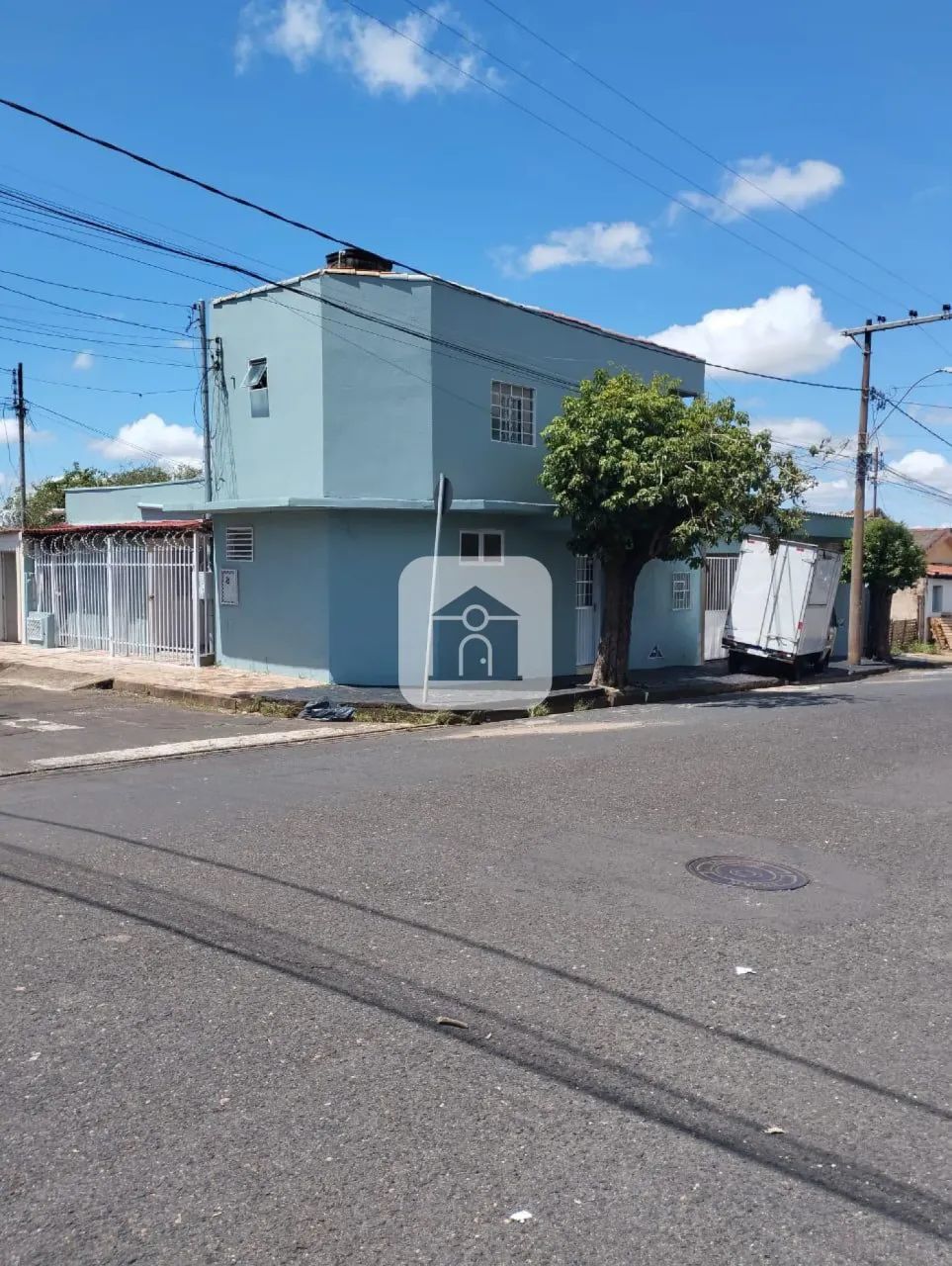 Casa para venda no bairro Marta Helena - Foto 4
