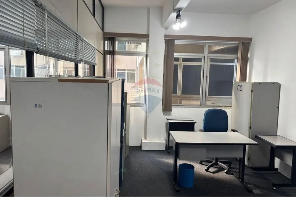 RE/MAX Aluga Sala Comercial na Avenida Princesa D'Oeste- 76m²- R$ 1.900,00 - Foto 2
