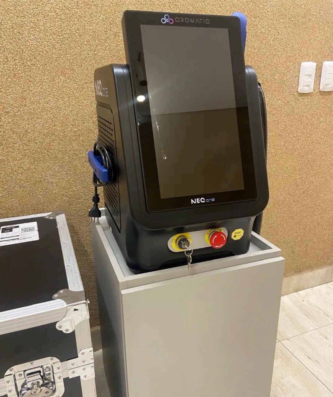 Cromatic NEC ONE - Equipamento Estético para Tratamentos de Pele