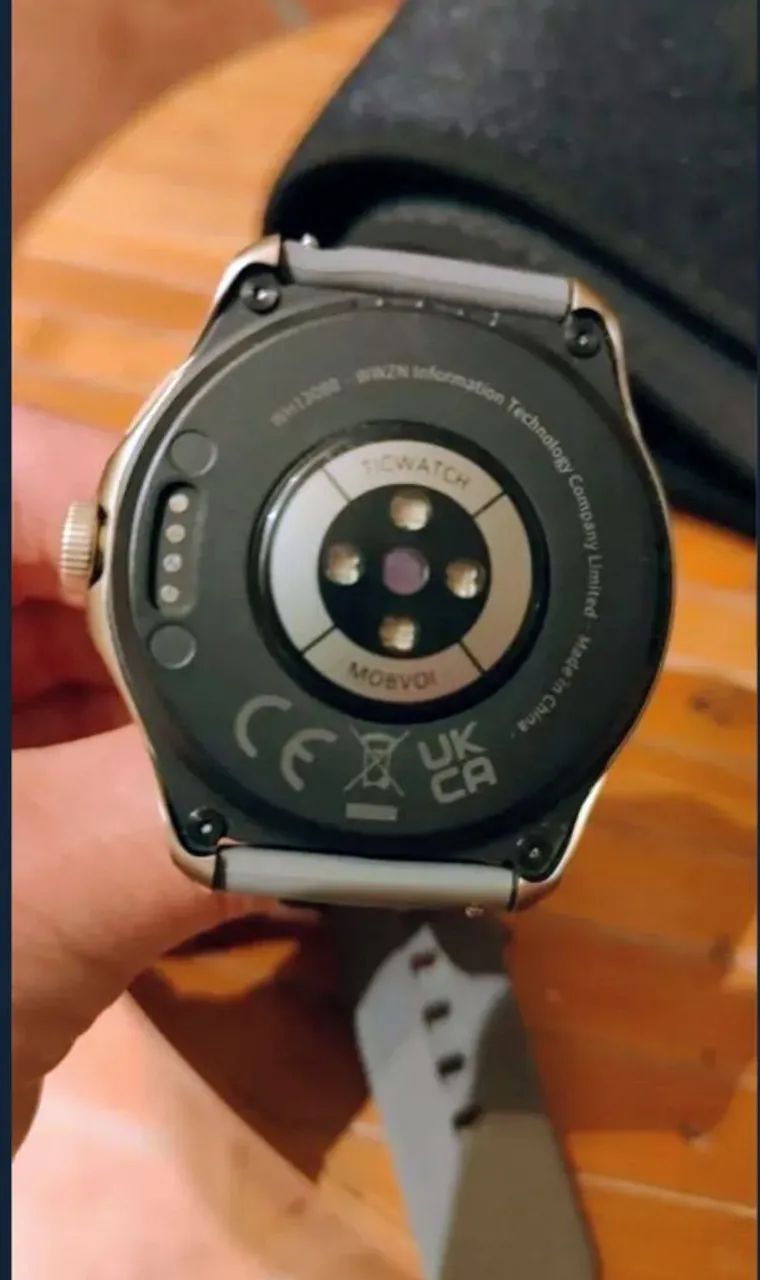 Relógio Smartwatch ticwatch pro 5 novo na caixa  - Foto 3