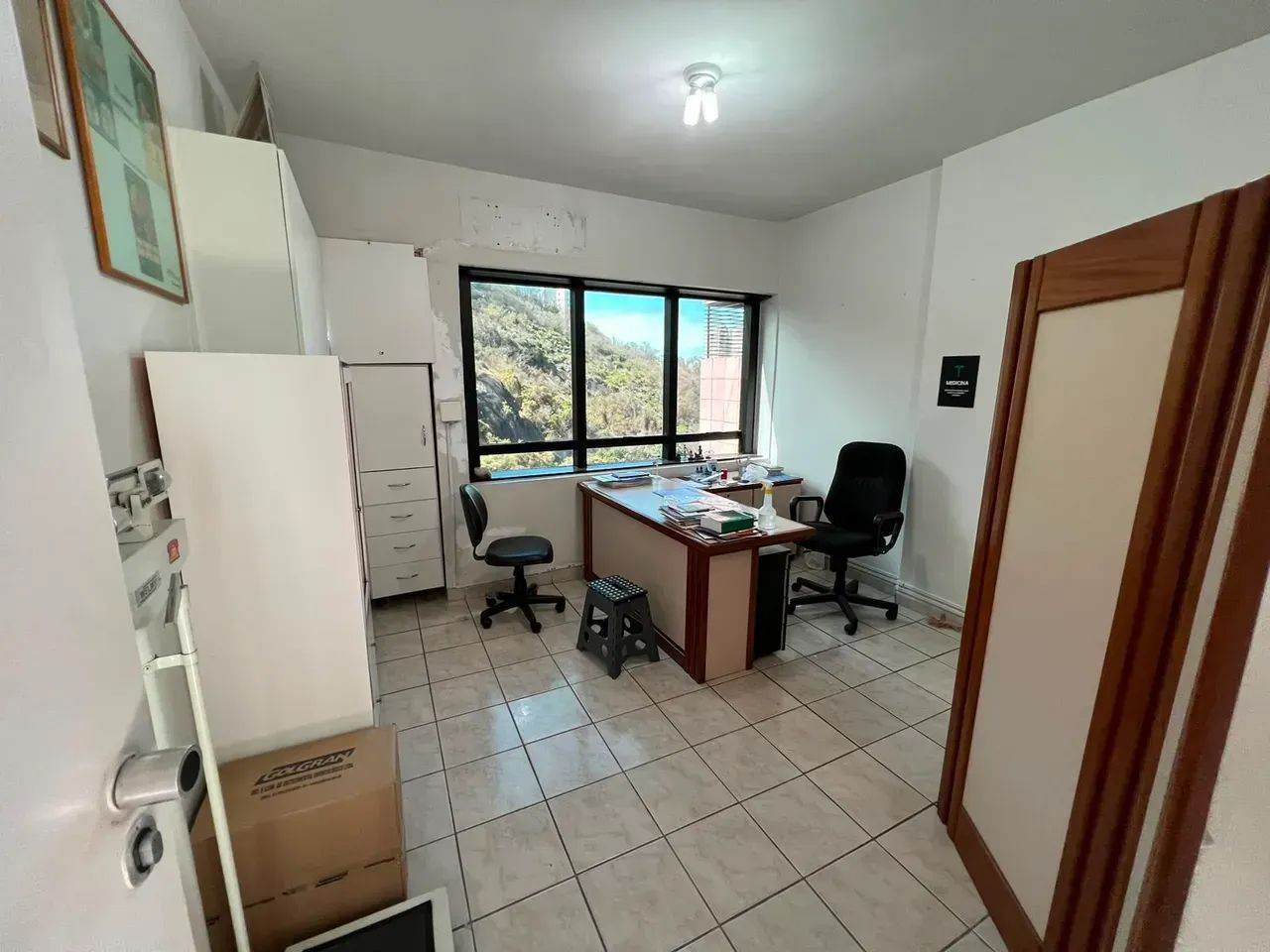 (AG) - Sala no Ed.Medical Center - Foto 5