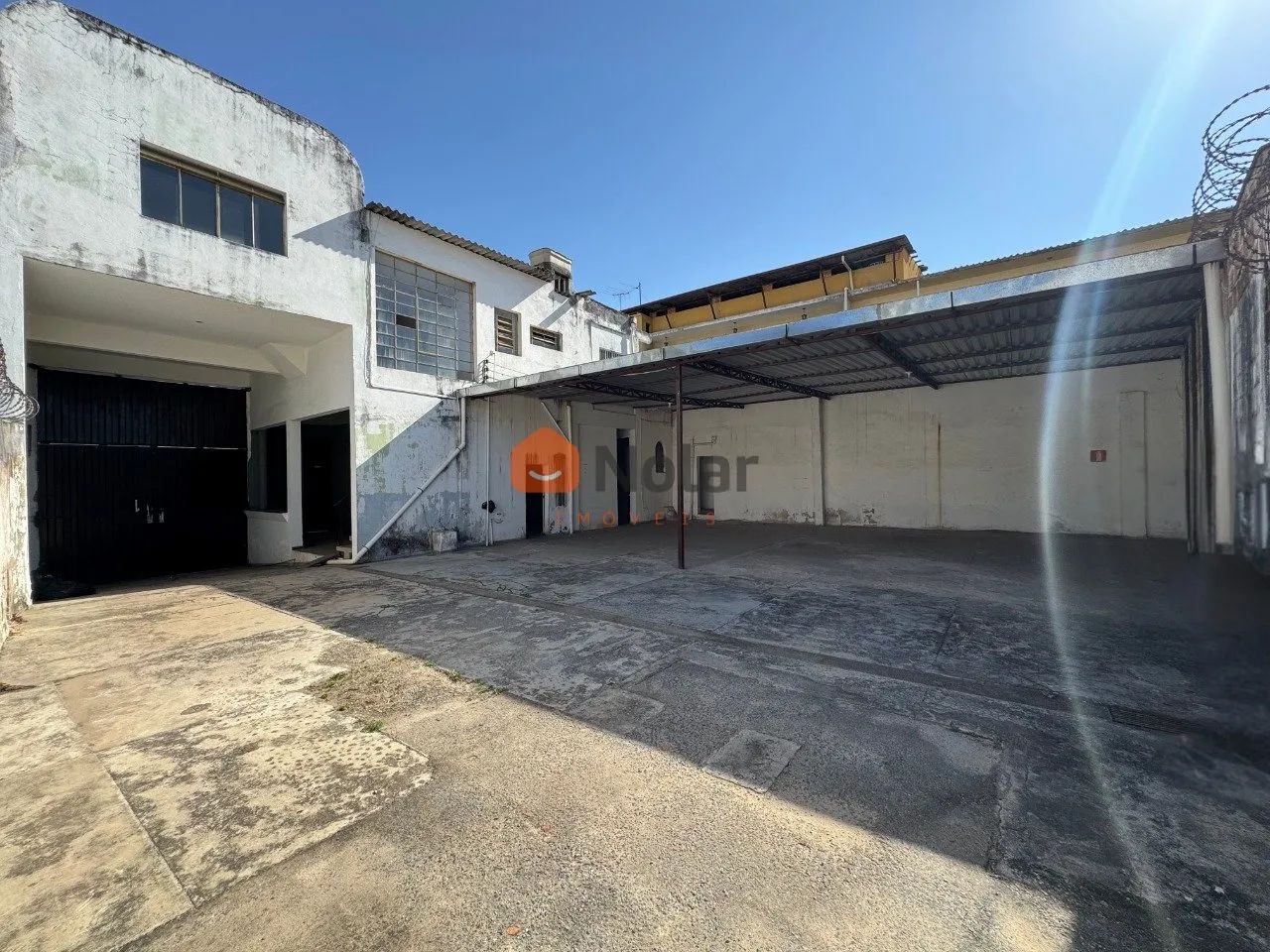 Galpão em Nova Floresta com 387 m² , 2 quarto(s) , 15 vaga(s).