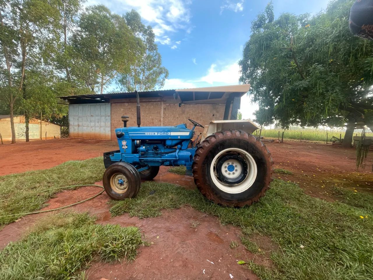 Trator Ford 6600 - Foto 4