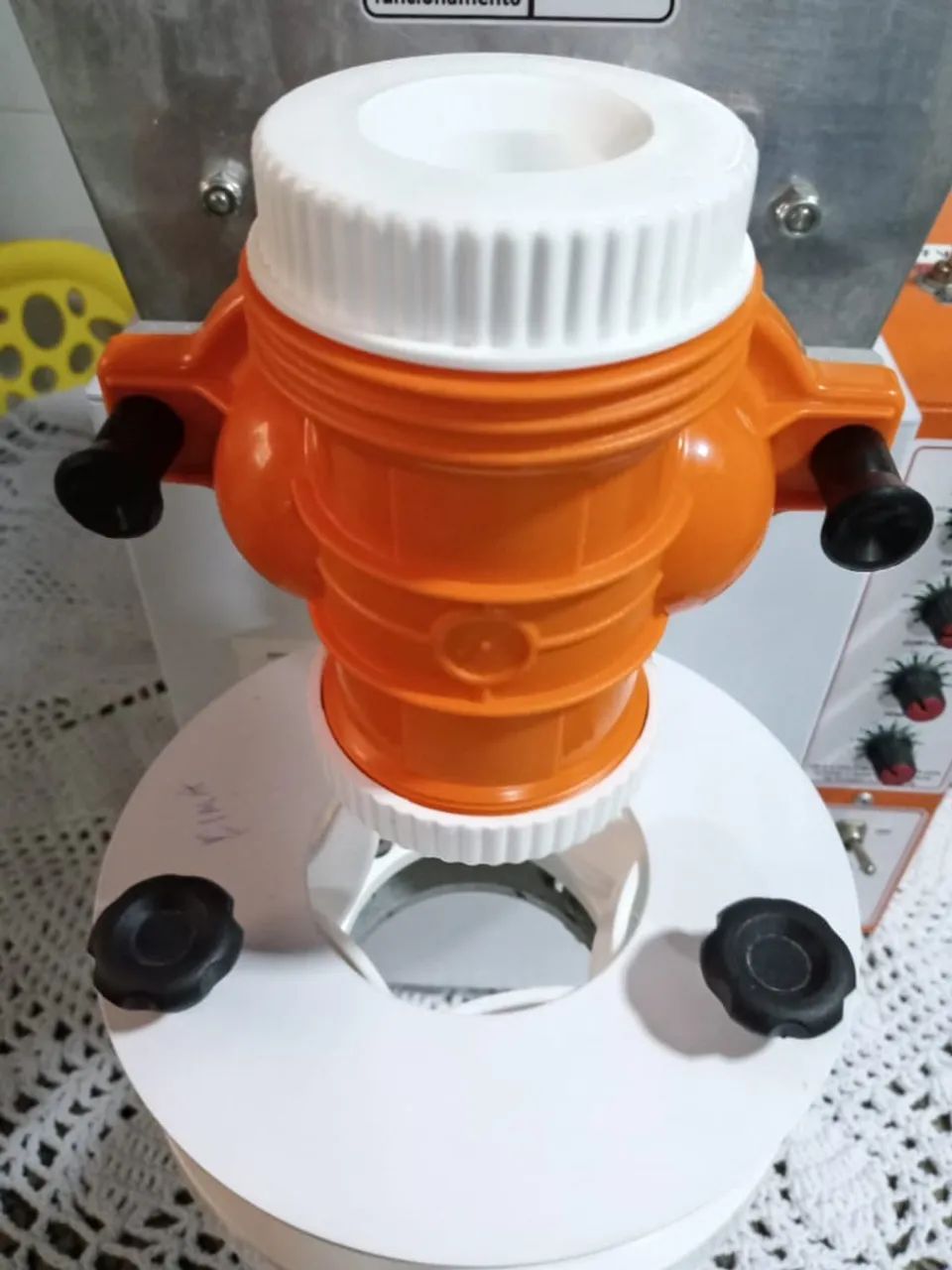 Máquina de modelar salgados  - Foto 2