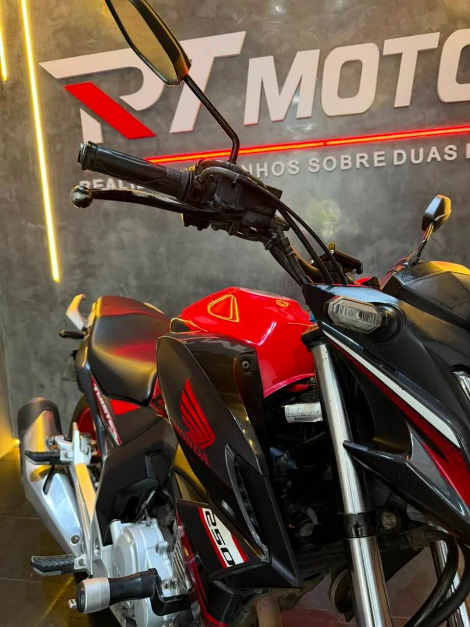 CB 250 TWISTER/FLEXONE - 2019/2020 - Foto 2