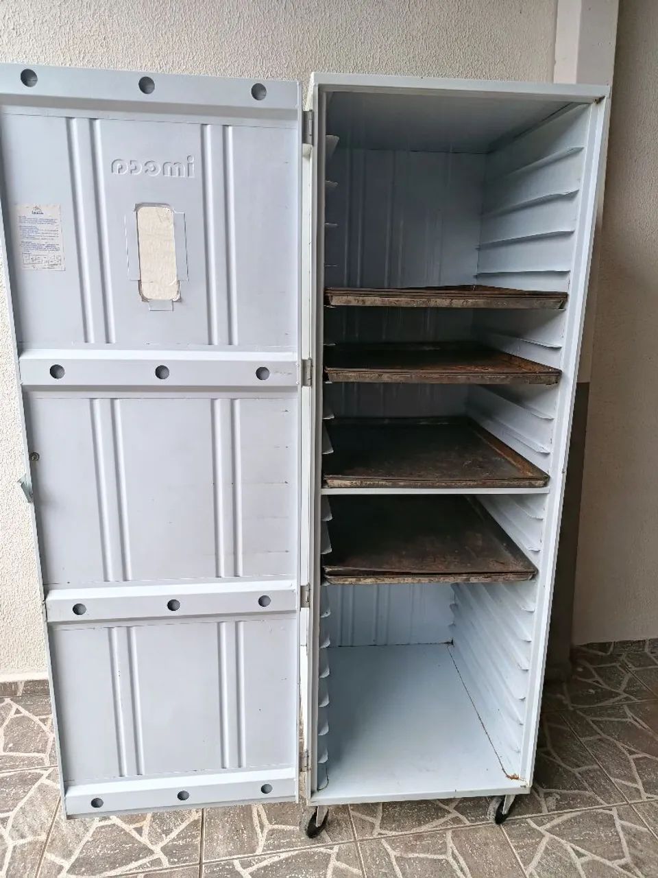 VENDO ARMÁRIO IMECA  DE FERMENTAÇÃO ( PANIFICAÇÃO) 