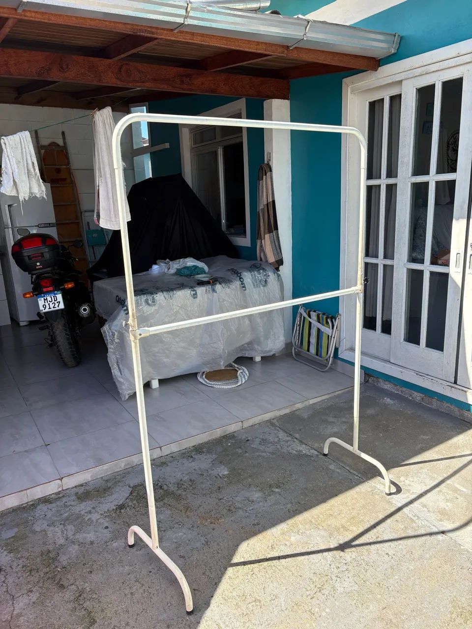 Arara para roupas - Foto 2