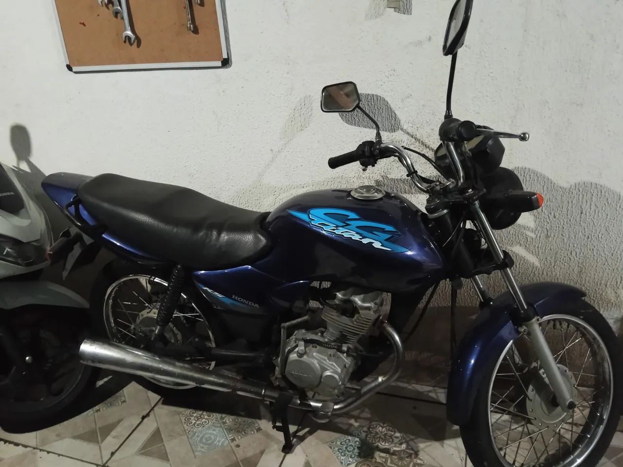 CG Titan 125 KS 