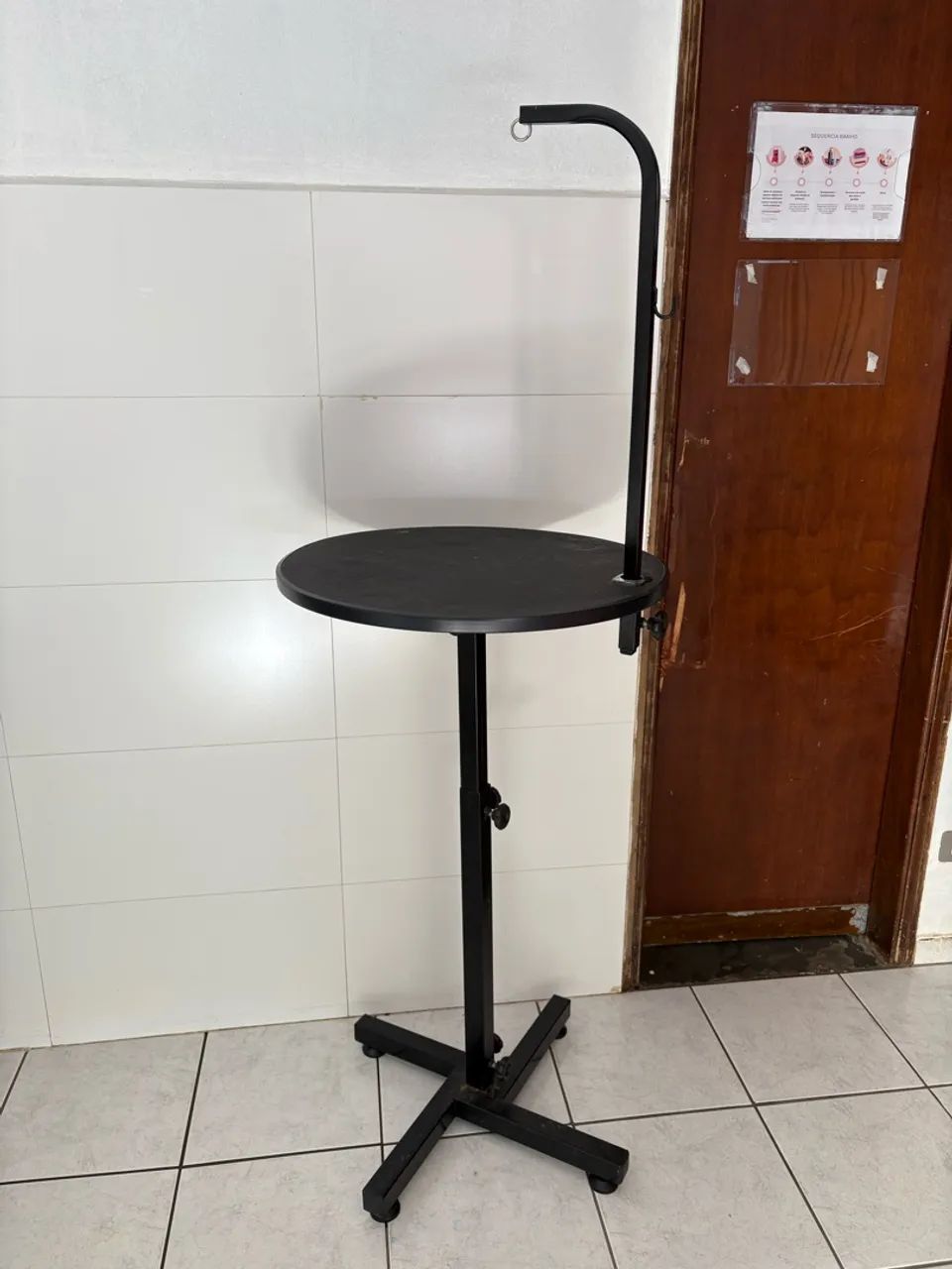 Mesa de tosa redonda 