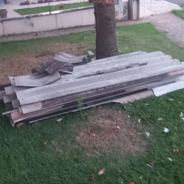 DOAÇÃO Telhas sobra usadas - Foto 2