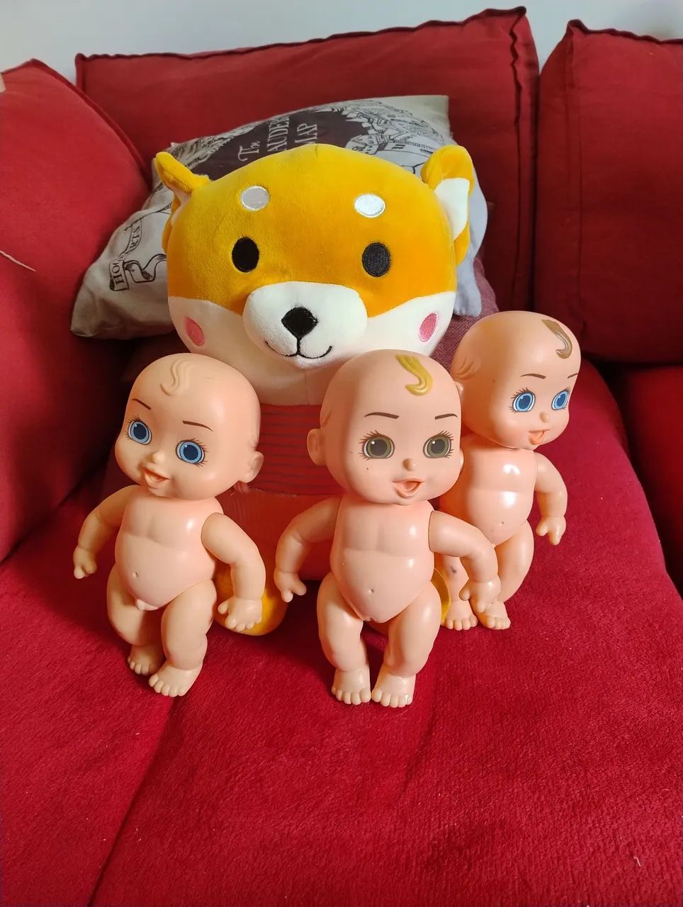Lote de boneca e boneco da estrela e urso 
