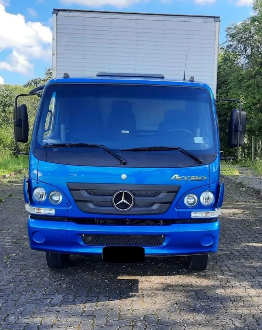 Mb Accelo 1316 6x2 - 2015 Baú  - Foto 3