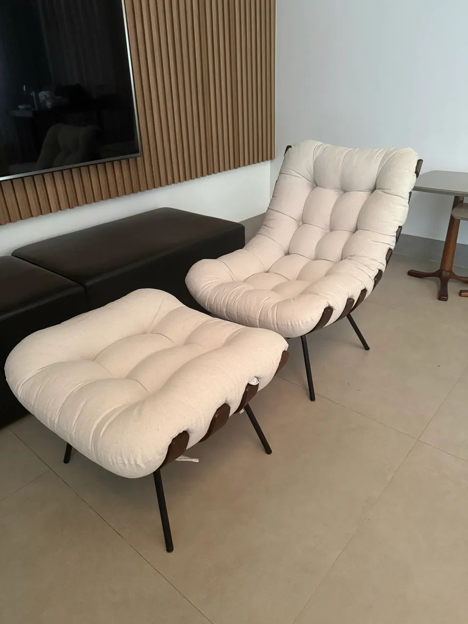 Poltrona Costela de Adão