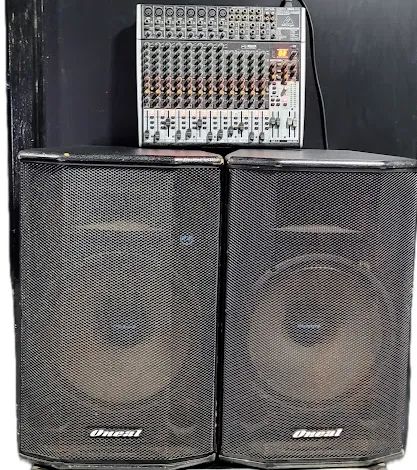 MESA BEHRINGER X2222USB + CAIXAS DE SOM ONEAL ATIVA E PASSIVA