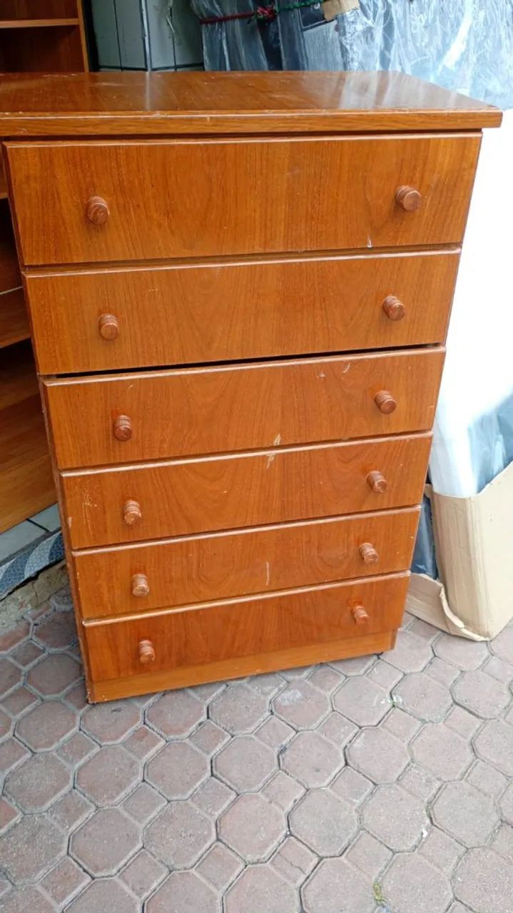 Comoda madeira 