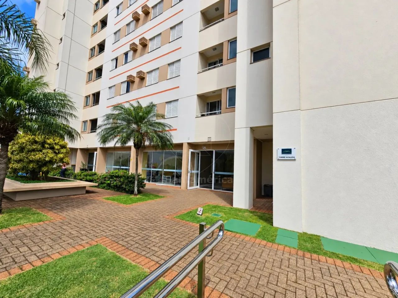 Apartamento para locação no edifício Pateo Aurora, região Sul, com 2 dormitórios. - Foto 3