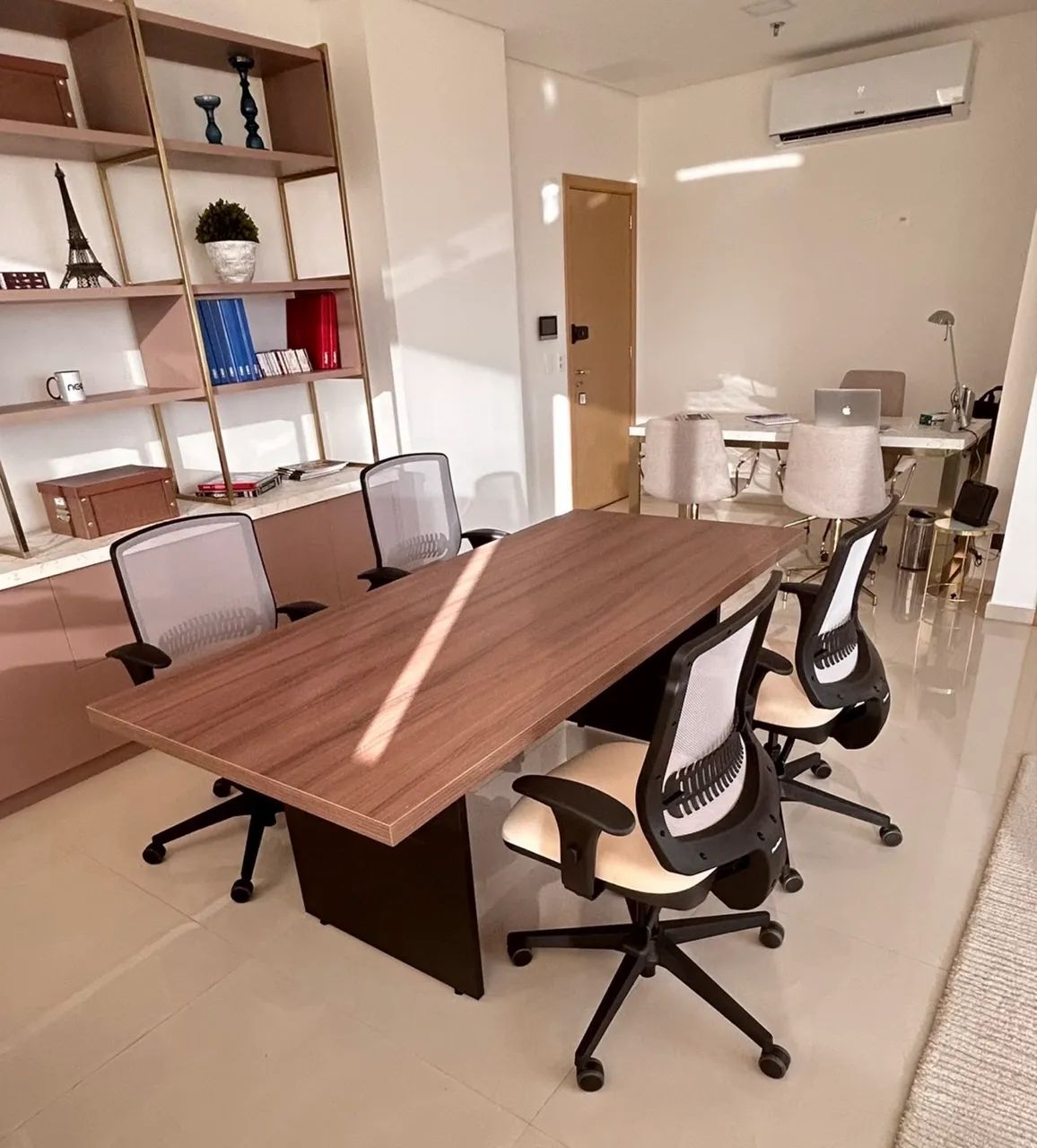 Mesa de reunião + Cadeiras Flexform praticamente novas - Foto 3