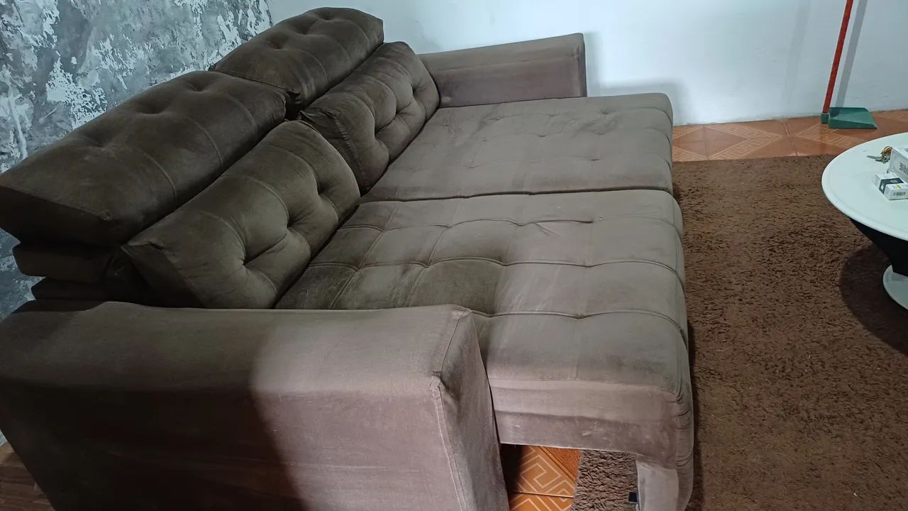 Sofá retrátil dois lugares 