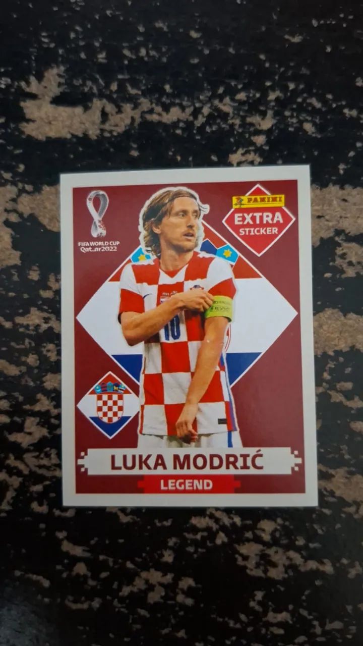 Figurinha Legend Luka Modric Bordô Álbum Copa do Mundo 2022