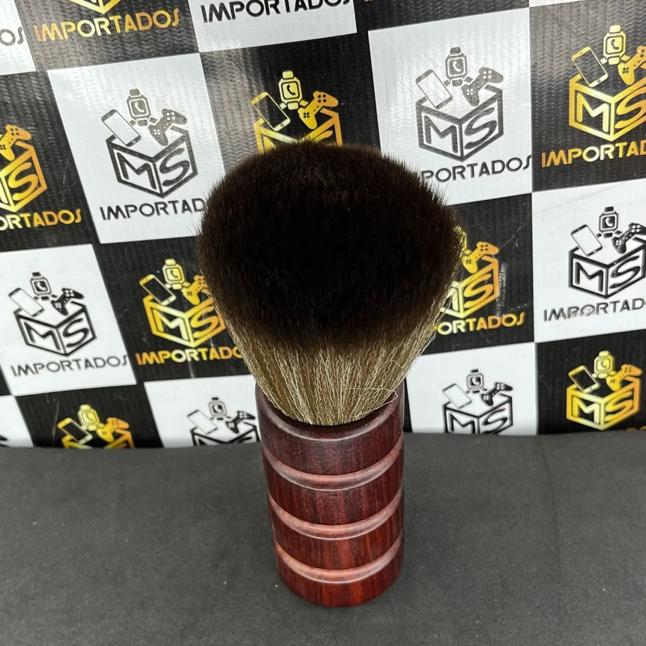 Espanador Bolinha com Cabo de Madeira Premium - Foto 2