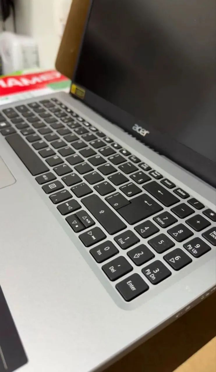 Notebook Acer 15.6" W11