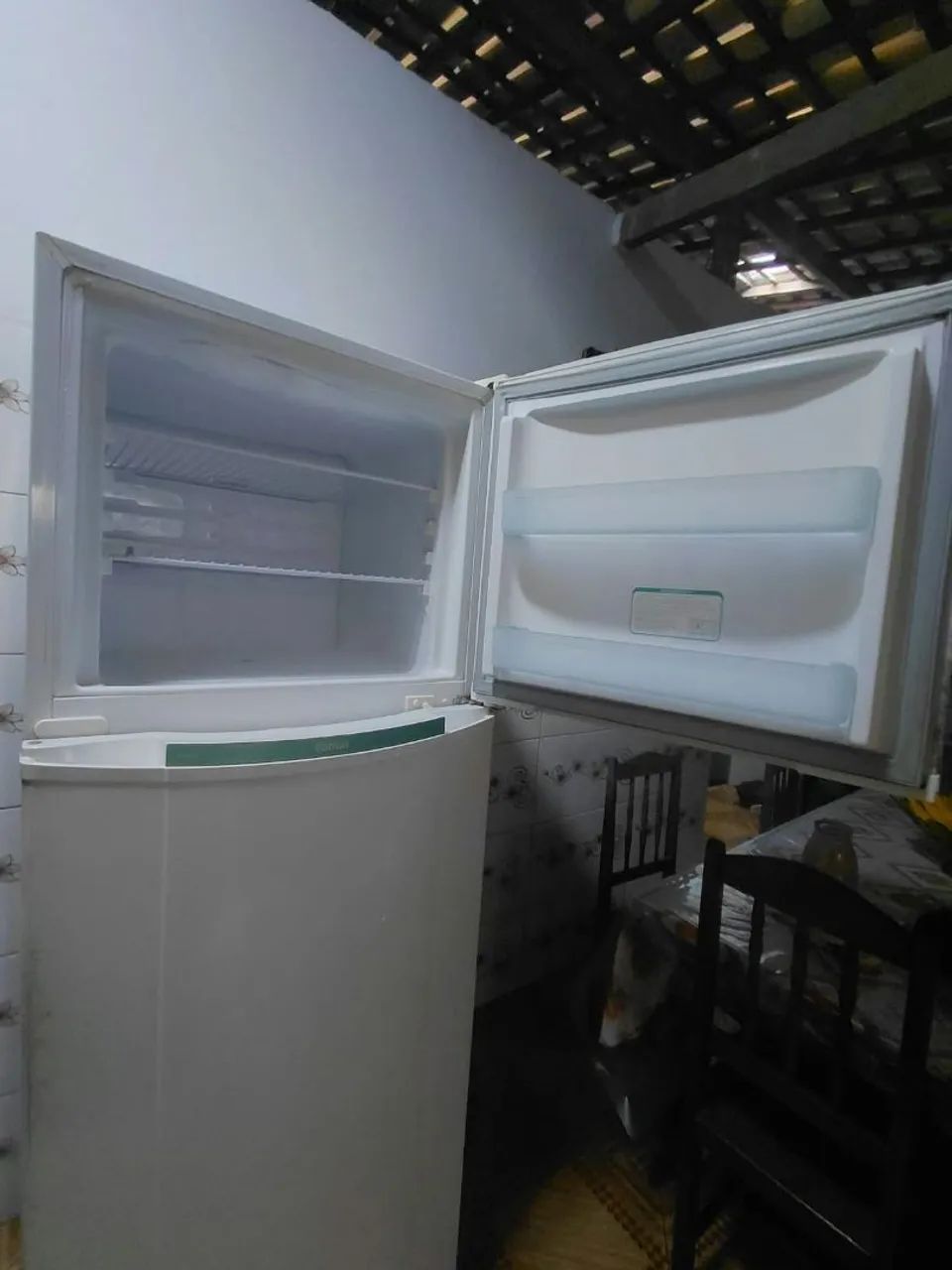 Geladeira conservadissima espaç - Foto 2