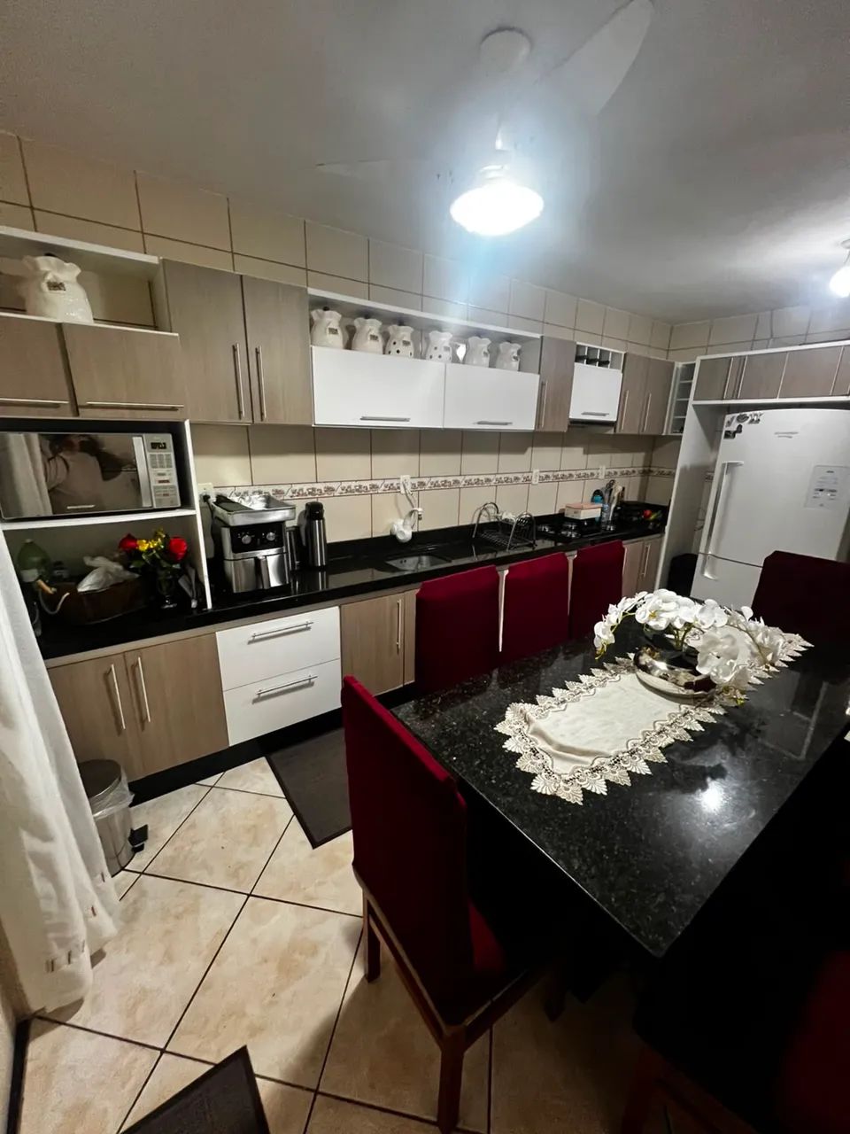 Vendo jogo de cozinha completo, com mármore.  - Foto 3