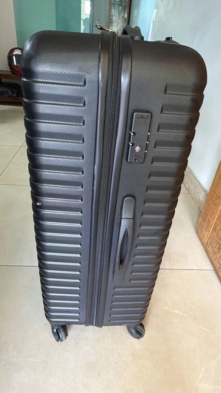 Mala de viagem de 23kg preta - Foto 3