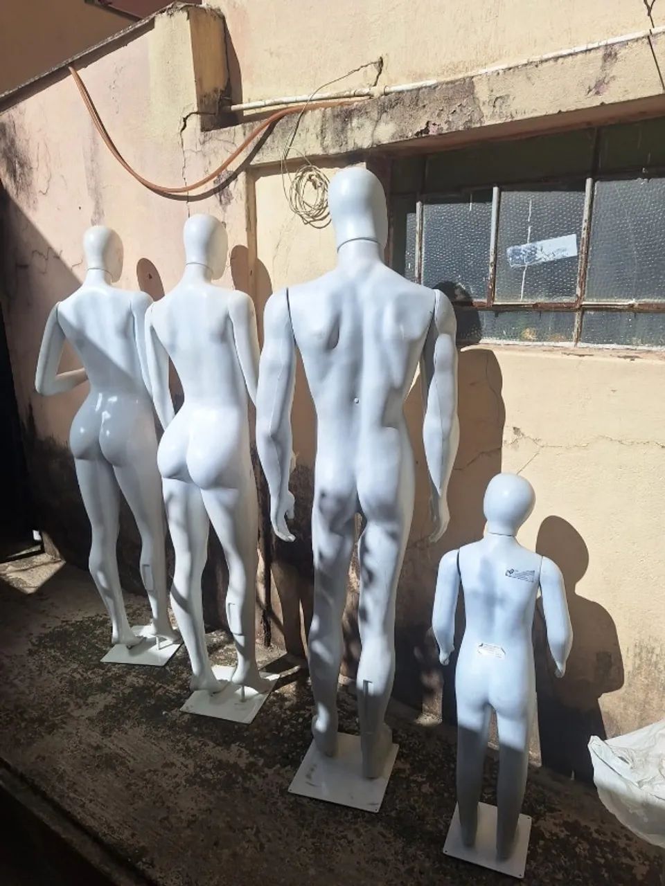 Manequins de vestuário - PREÇO DESAPEGO !! - Foto 2