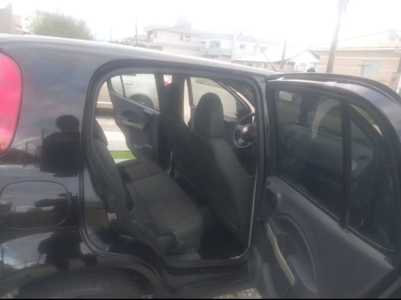 Fiat Uno Vivace/rua 1.0 EVO Fire Flex 8V 5P 2012 - Foto 2