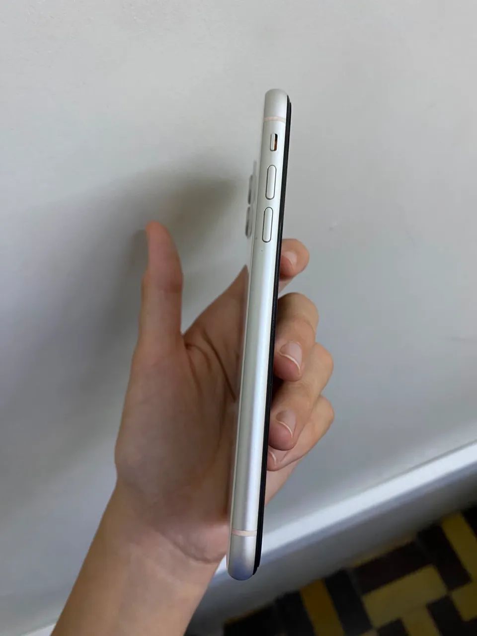 Celular iPhone 11 - seminovo  - Foto 2