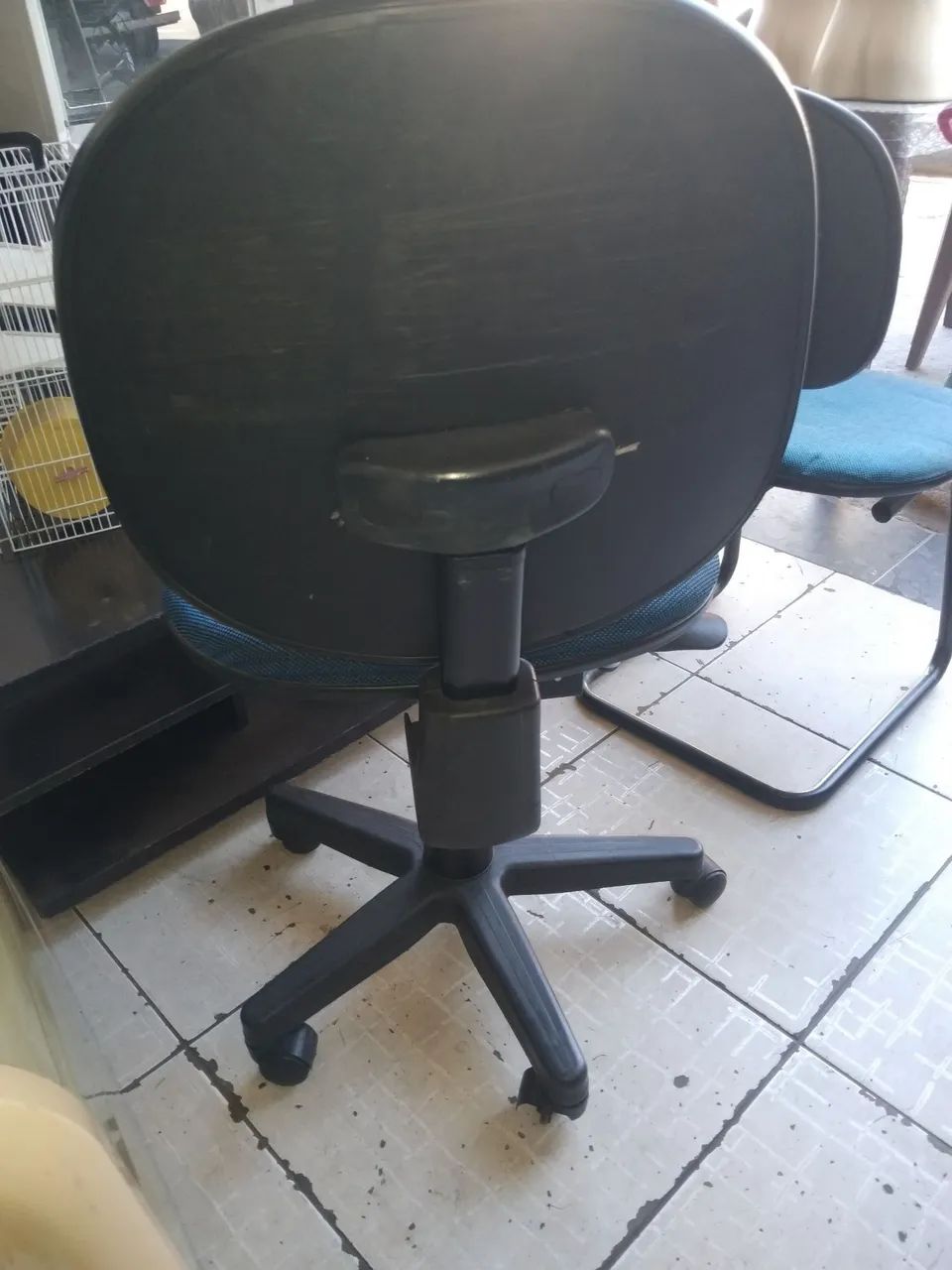 Cadeira de escritório. - Foto 4